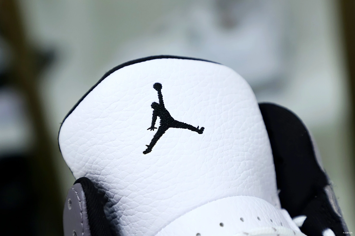 'ATMOSPHERE 13 AIR GREY' RETRO JORDAN -414571-016 1227